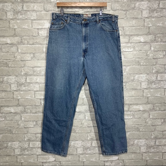 Vintage Levi's 540 Men's 40x30 Brown Tab Relaxed 90's Straight Leg Jean  Cotton - Picture 1 of 11